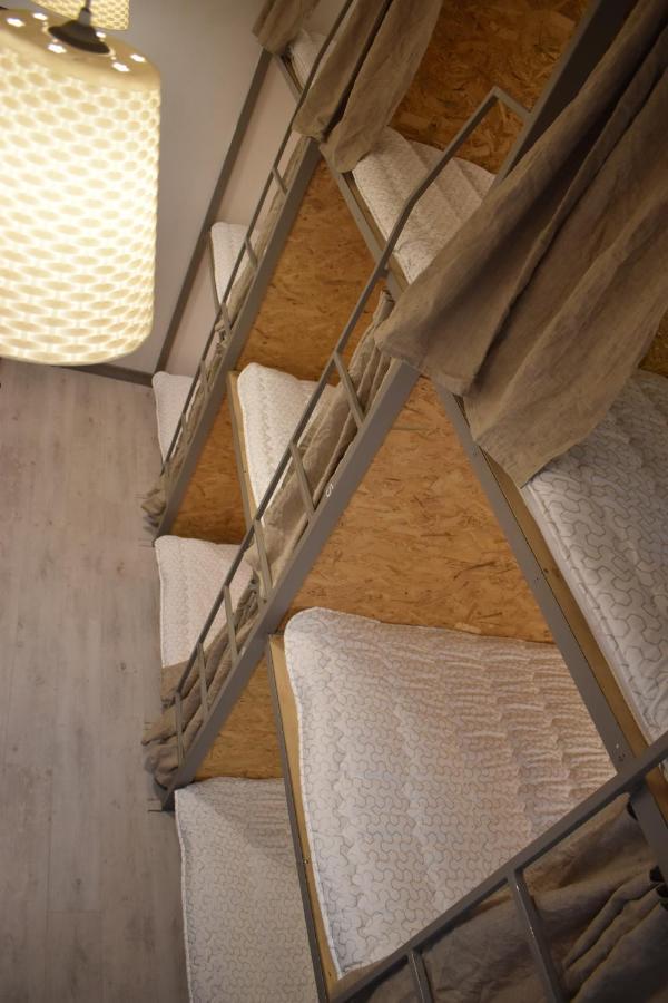 Sleep Studio Hostel Erevan Esterno foto