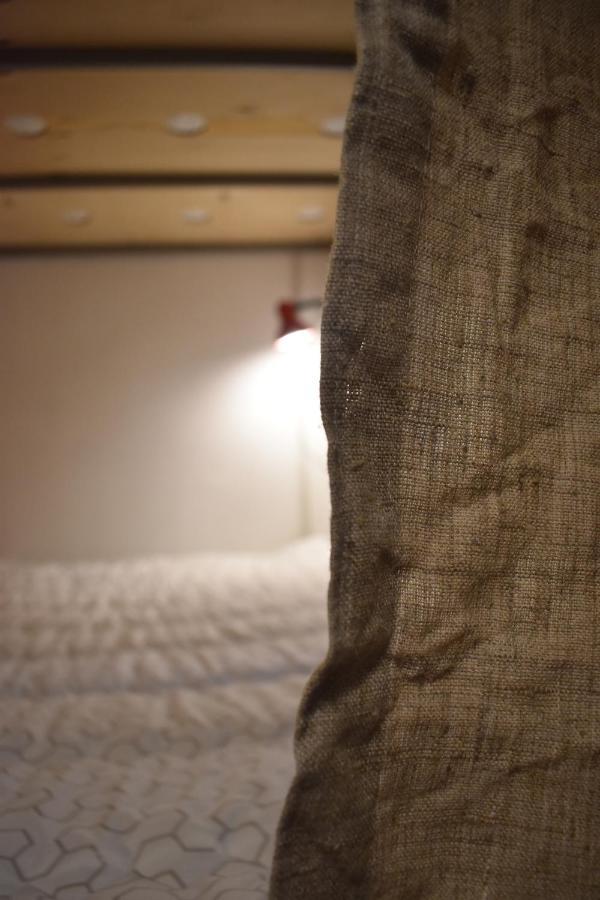 Sleep Studio Hostel Erevan Esterno foto