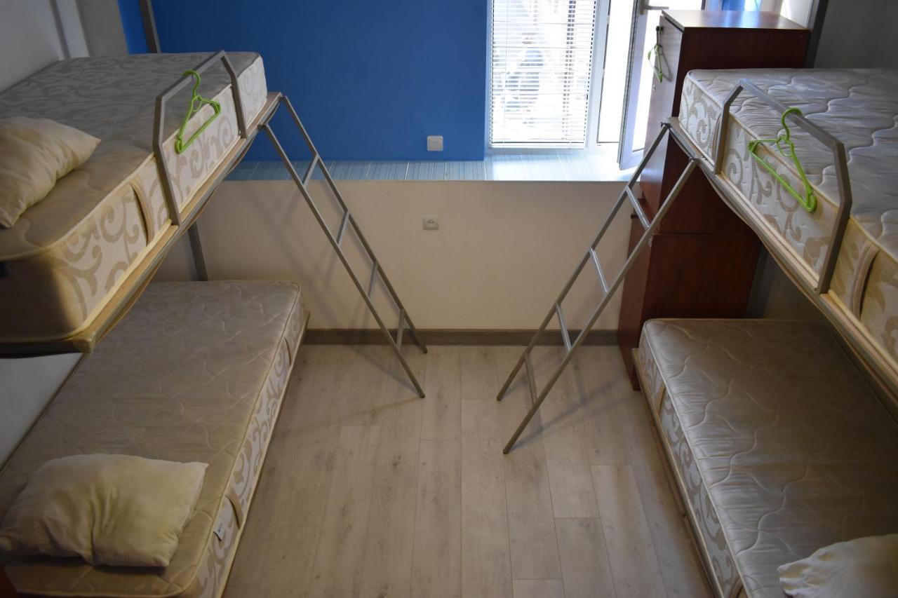 Sleep Studio Hostel Erevan Esterno foto