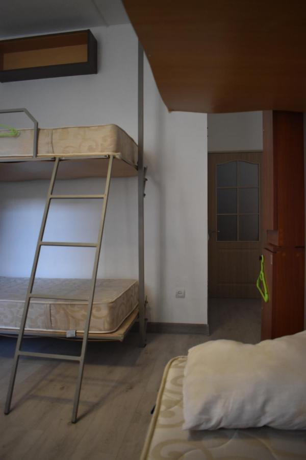 Sleep Studio Hostel Erevan Esterno foto